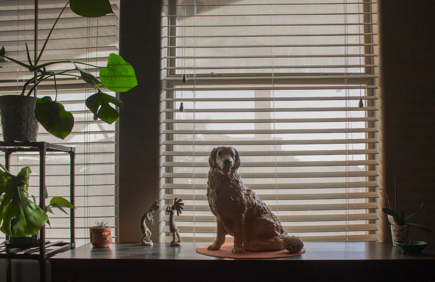 Golden Retriever Statue Urn