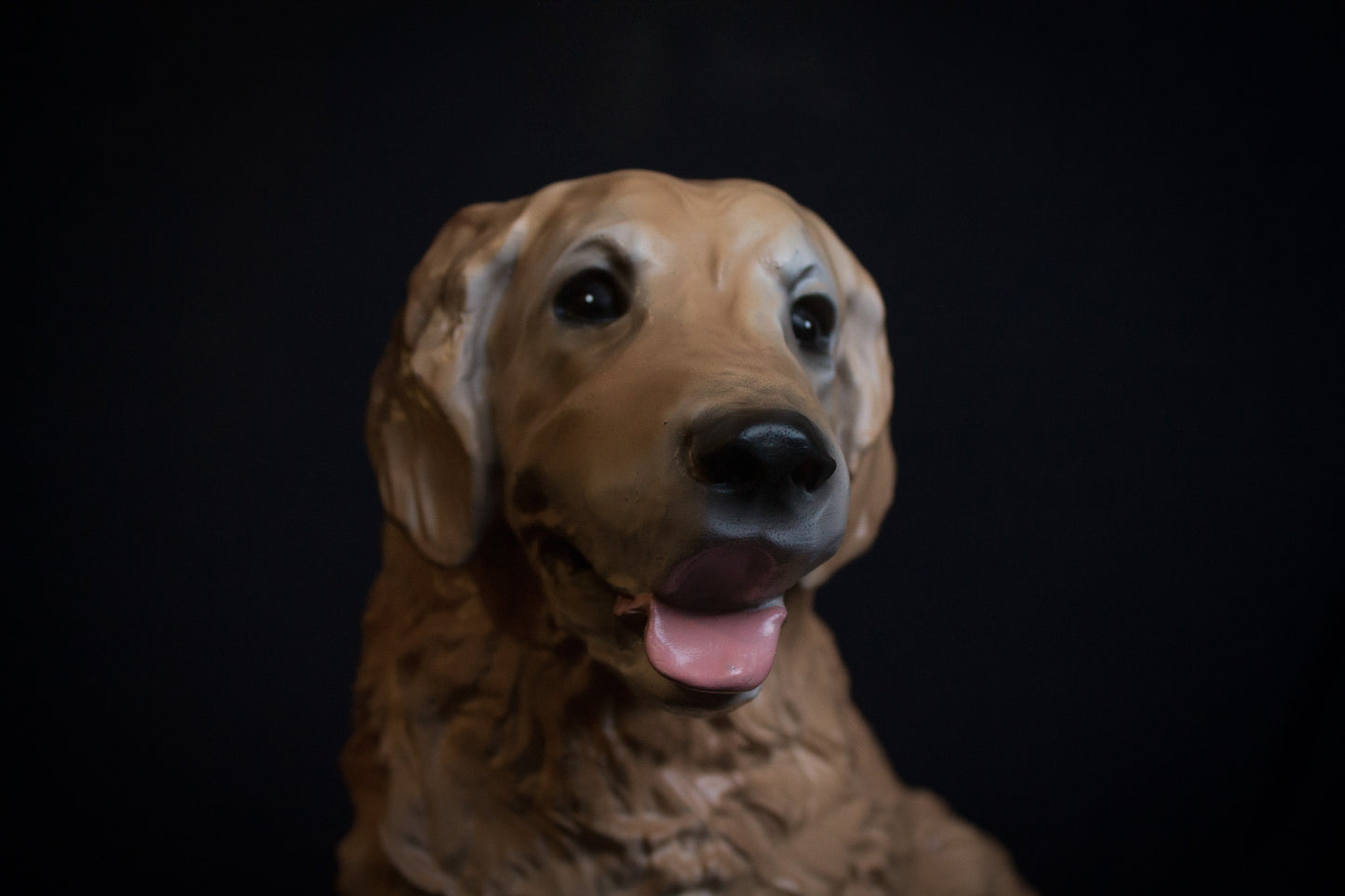 Golden Retriever Statue Urn